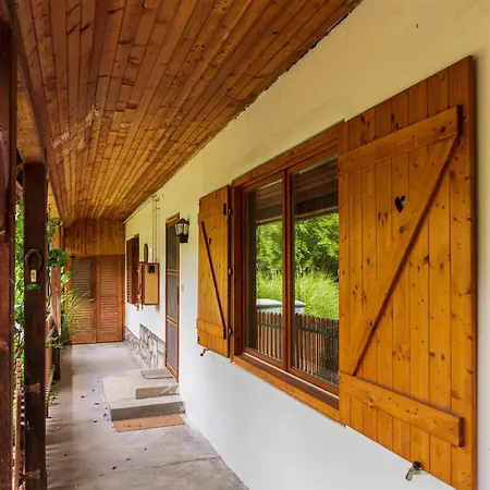 With Private Forest & Panorama Appartement
